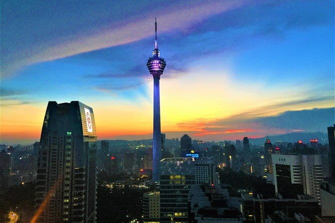 KL Tower Atmosphere 360 Revolving Dinning Experience - Service, atmosphere, and the reality of lines and wait times