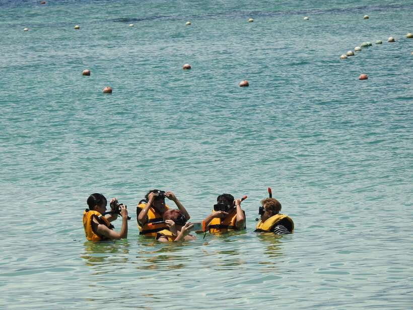 Kota Kinabalu: Island Hopping with Snorkeling & Meal - Key things to know before you go