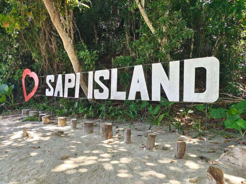 Kota Kinabalu: Twin Island Day Trip Tour ( Sapi & Manukan ) - Sapi and Manukan Island hopping, a short day that still feels like a real escape
