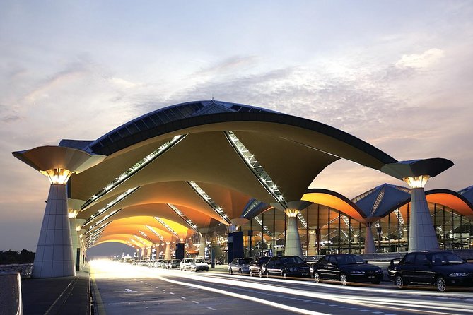 Kuala Lumpur Airport Transfer to Your Hotel - Arrivals at KLIA: your nameplate and the first calm moment