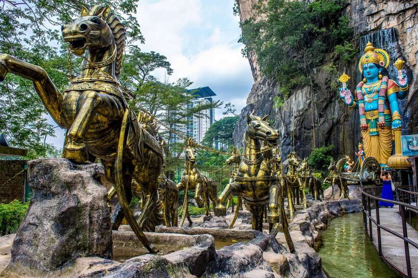 Kuala Lumpur : Batu Caves Private Tour - Value Check: Is $34 per Person a Good Deal?