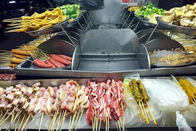 Kuala Lumpur Best Food Tour With A Guide - Stop 3: Brickfields (Little India) and the spice-and-sweet shift