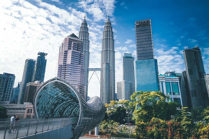 The Petronas Twin Towers above the Kuala Lumpur skyline