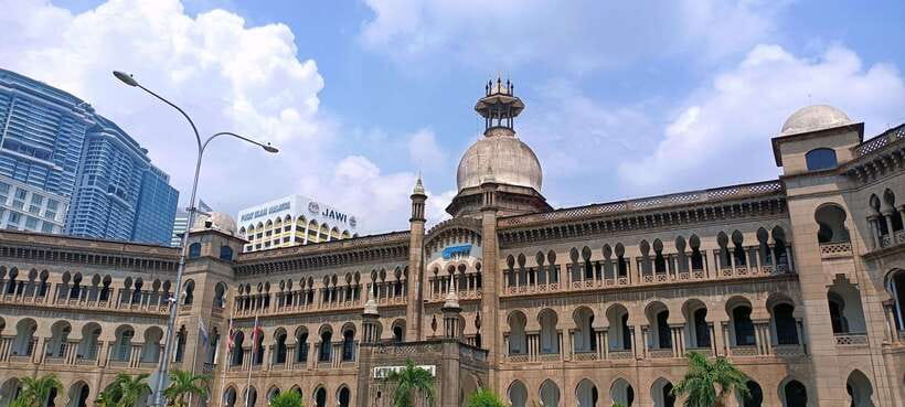 Kuala Lumpur City Tour with KL Tower Ticket - The River of Life at Masjid Jamek: where KL feels slower