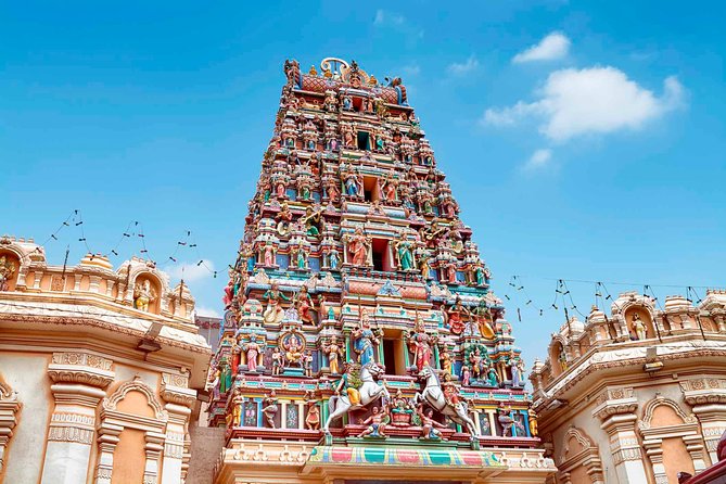 Kuala Lumpur Cultural & Heritage Most Iconic Locations - Guides Matter: Raja and Dhevan Can Make It Click