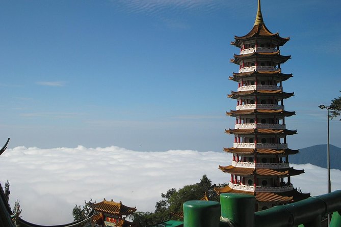 Kuala Lumpur Customizable Private Tour Including Driver - National Mosque stop, and how to plan your visit respectfully