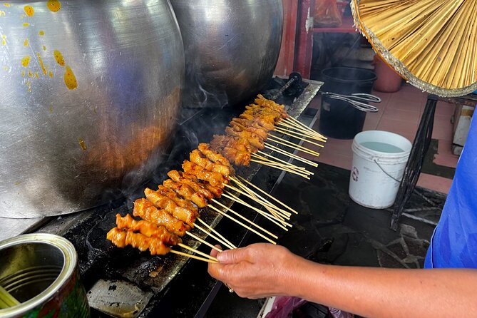 Kuala Lumpur Food Tour - Central Market Stop: Architecture You Can Actually Point To