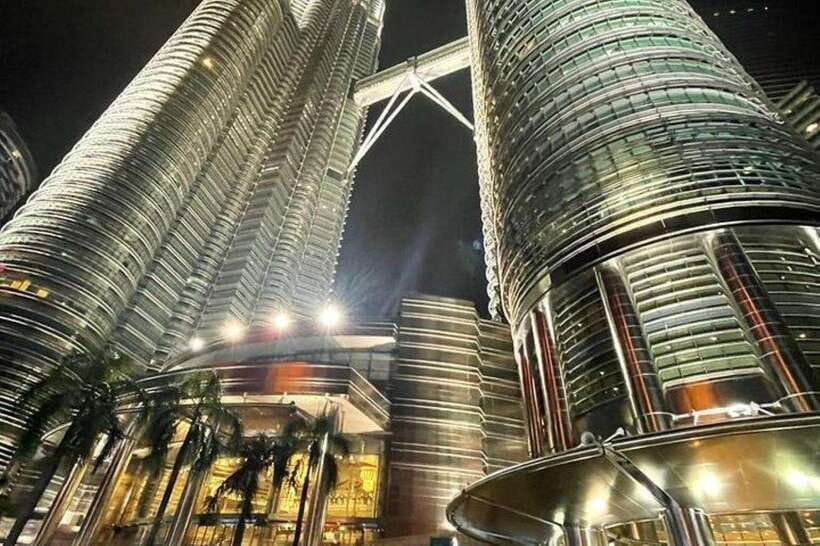 Kuala Lumpur: Full-Day Private City Highlights Tour - Abdul Samad Building, Chinatown (Petaling Street), and Little India (Brickfields)