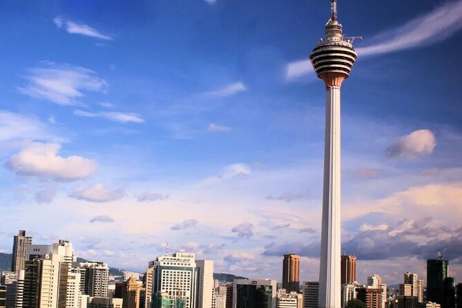 Kuala Lumpur Full Day Private Tour with 24 spots Of Wonders - Batu Caves and Istana Negara: A Strong Start With History and Steps