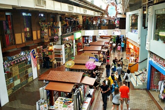 Kuala Lumpur Full Day Private Tour with 24 spots Of Wonders - Pickup Comfort and a Driver Who Keeps You Moving in the Heat