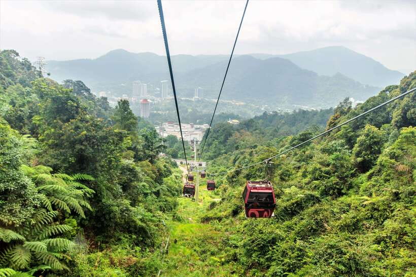 Kuala Lumpur: Genting Highland Tour with SkyWorld Theme Park - Genting Skyway Cable Car plus Awana SkyWay gondolas