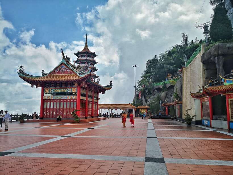 Kuala Lumpur: Genting Highlands & Batu Caves Day Trip - Guides and organization: what tends to make or break the day