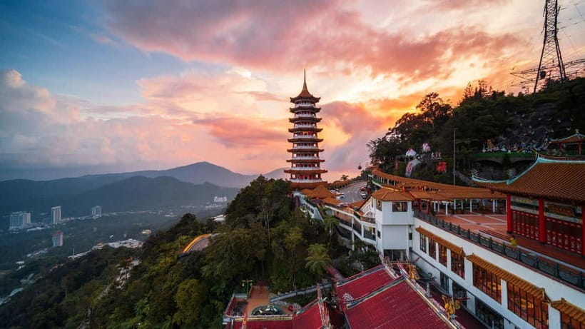 Kuala Lumpur: Genting Highlands Tour with Awana Cable Car - Chin Swee Caves Temple: What You Can See in the Time Given