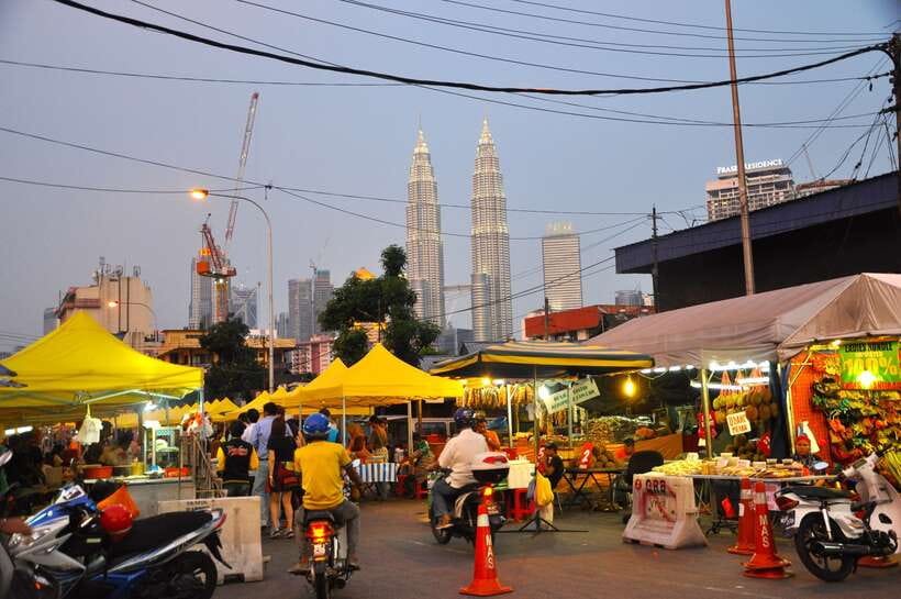 Kuala Lumpur: Half Day Local Food Walking Tour - Finding the meeting point near Central Market (no stress version)
