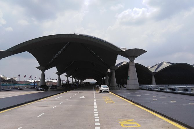 Kuala Lumpur International Airport (KLIA)Transfer - KLIA to Petaling Jaya, with the stress handled for you