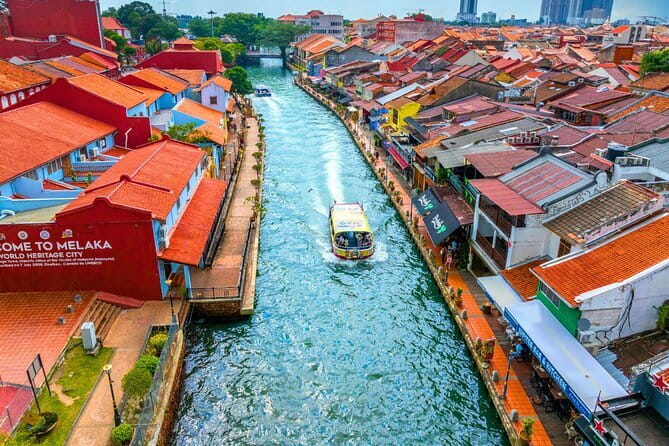 Kuala Lumpur Malacca River Cruise and Historical Tour with Lunch - St. Paul’s Hill and St. Paul’s Church: views worth the climb
