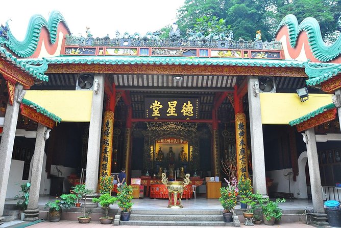 Kuala Lumpur Night Tour - Price and logistics: when $31.39 is good value