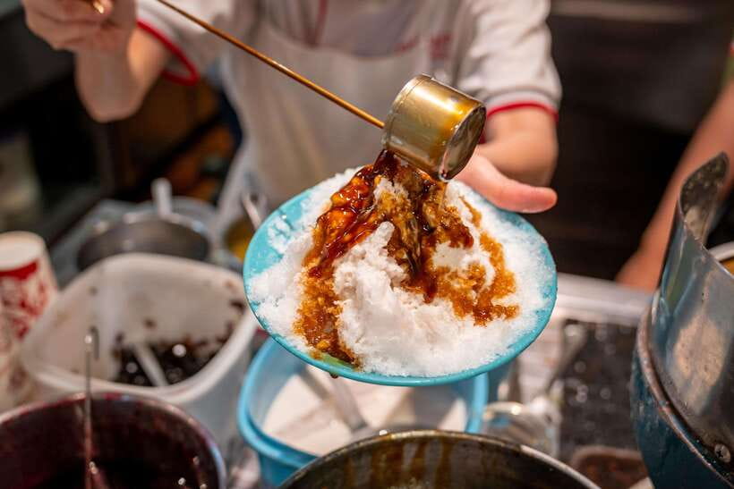 Kuala Lumpur: Nightlife Street Food Tour with 6 Tastings - Night street food in KL, mapped in 4 practical hours