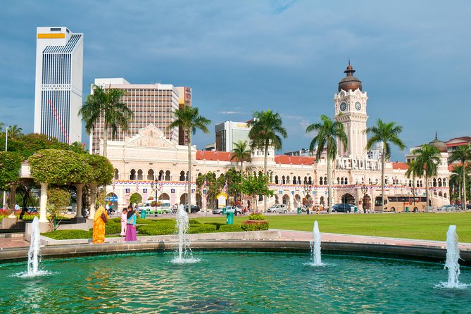 Kuala Lumpur Notable Landmarks & City Highlights Tour - Tugu Negara (National Monument): the meaningful ending