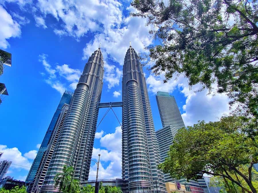 Kuala Lumpur: Petronas Twin Towers Entry E-Ticket - Why the Petronas Twin Towers Observation Deck Is Worth Your Time