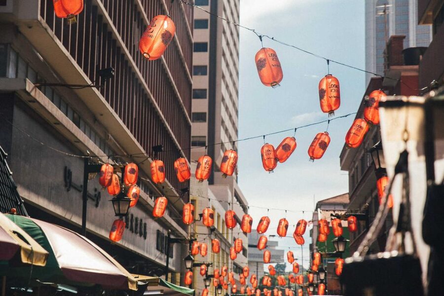 Kuala Lumpur: Private Food Tour – 10 Tastings with Locals - English guide and a private-group feel without the formality