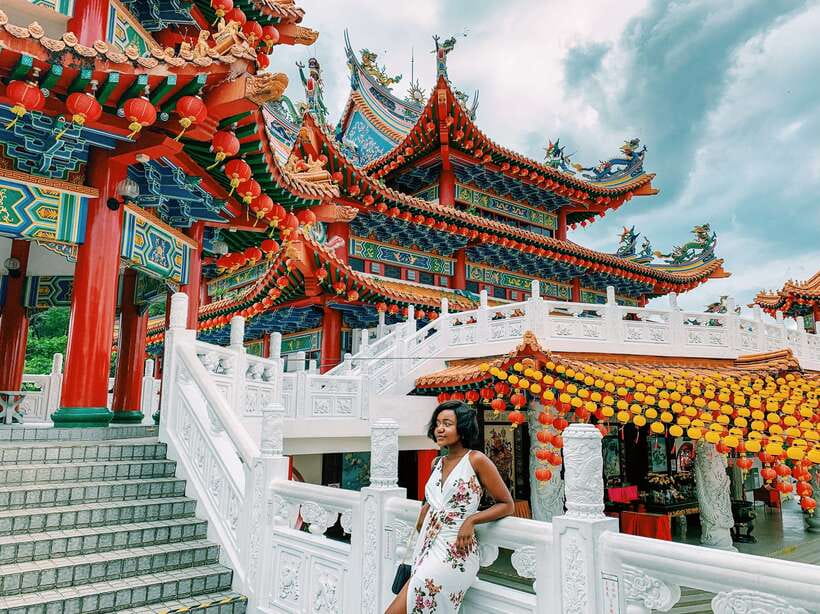 Kuala Lumpur: Private Highlights Instagram Tour - An included coffee or tea break at an Instagrammable cafe