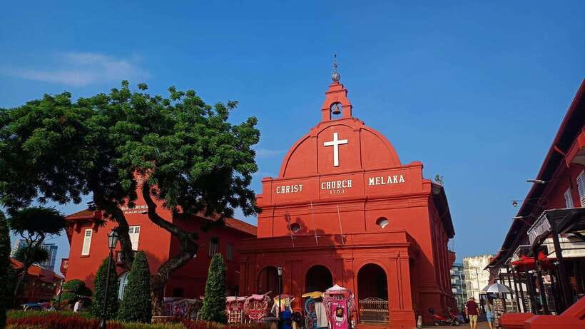 Kuala Lumpur: Private Malacca Night Tour w/Cruise & Trishaw - A’ Famosa: the Portuguese fortress that kept getting reshaped