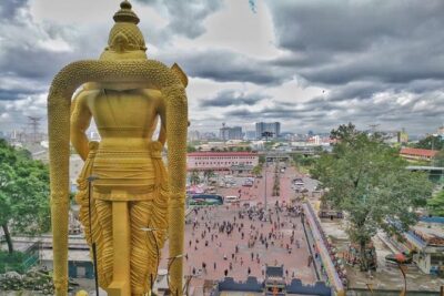 Kuala Lumpur Private Tour to Batu Caves Hotsprings And Waterfalls