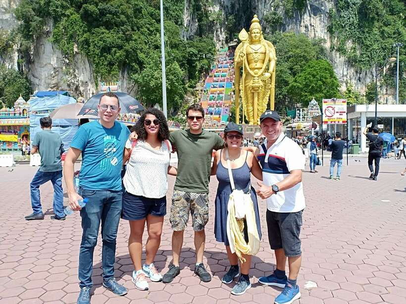 Kuala Lumpur: Private Tour to Genting Highland & Batu Caves - Genting Skyway: the cable car ride that makes the climb feel scenic