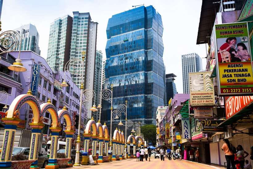 Kuala Lumpur: Street Market Exploration & Shopping Tour - Central Market: An Art Deco Heritage Stop for Real Souvenir Value