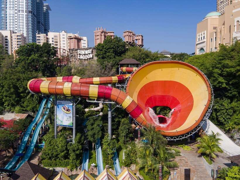 Kuala Lumpur: Sunway Lagoon Entry Ticket - Sunway Lagoon in one day: how this ticket feels in real life