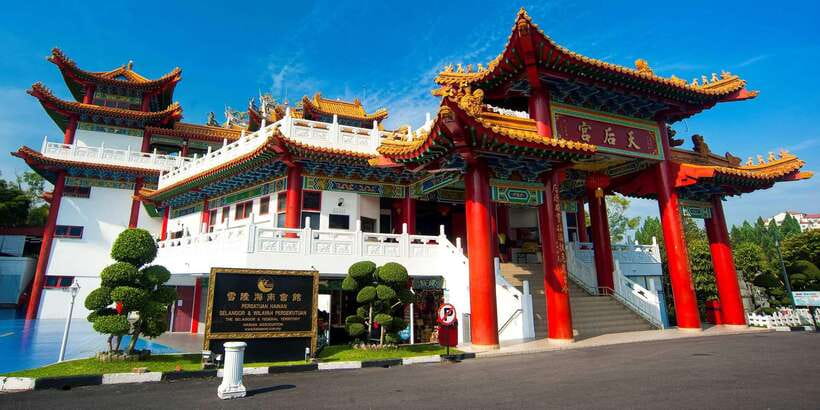 Kuala Lumpur: Temple & Shrine Private Half Day Tour - Sikh devotion at Guru Nanak Darbar Tatt Khalsa Diwan Gurdwara