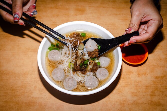 Laksa Lanes Kuala Lumpur Food Tour with 14+ Tastings - Small group size changes everything (and it’s not a minor detail)