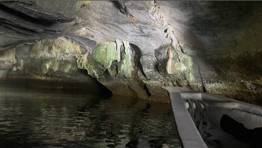 Langkawi: Boat Tour to Magic Island & Mangrove Cruise - Bat Cave (Gua Kelawar): short stop, lots of atmosphere