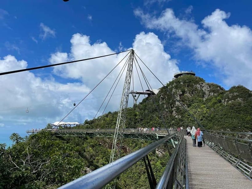 Langkawi cable car and Skybridge Tickets - Reaching the Top: SkyBridge, Sky Glide, and That Gorge Sway