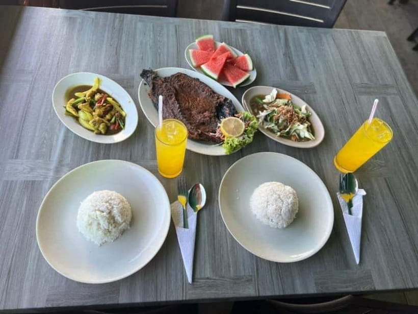 Langkawi: Floating Restaurant & Snorkeling Trip - Pulau Dangli snorkeling: clear water, decent reefs, and one main stop
