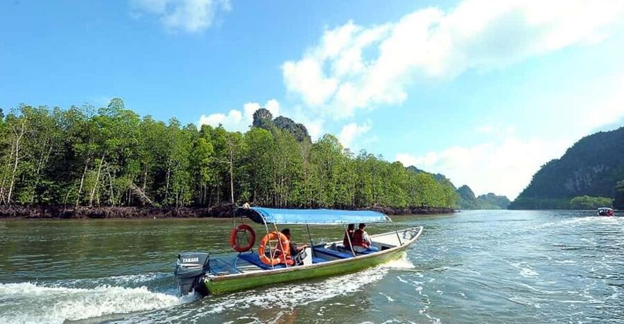Langkawi: Island Hopping Shared Boat Tour - Key things I’d circle before you go