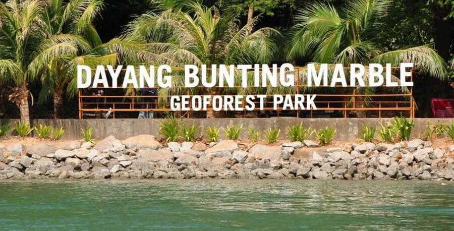 Langkawi: Island Hopping Shared Boat Tour - Logistics that can make or break your day