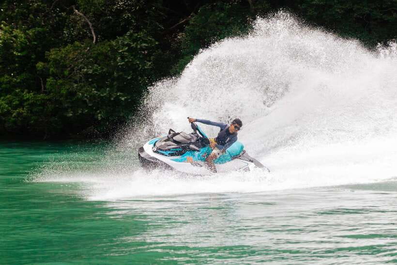 Langkawi: Jet Ski and Parasailing Tour - The small group effect, up to 10 participants