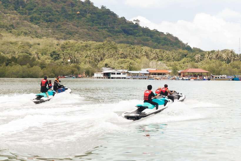 Langkawi: Jet Ski and Parasailing Tour - Pickup and timing: how the day is paced