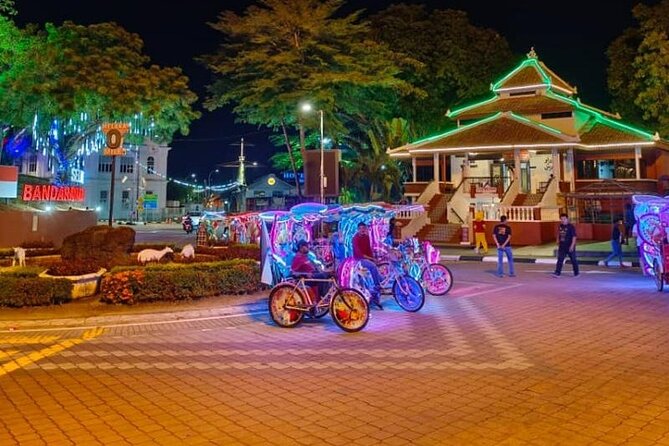 "Malacca After Dark: A Nighttime Adventure Through History" - Malacca after dark: why this route works