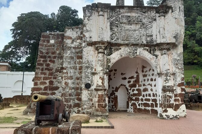 Malacca Day Tour from Kuala Lumpur - Bukit St. Paul and Christ Church Melaka, Protestant roots up on the hill