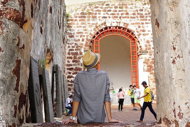 Malacca Historical Private Tour With Personal Chauffeur - Stadthuys and St Paul’s Hill: Dutch Walls and First Panoramas