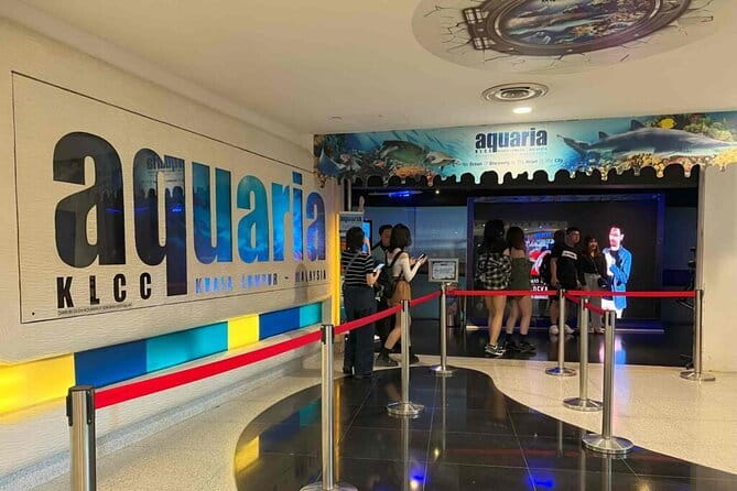 Malaysia: Aquaria KLCC Admission E-Ticket - What you see inside: 5,000 exhibits and the marine lineup