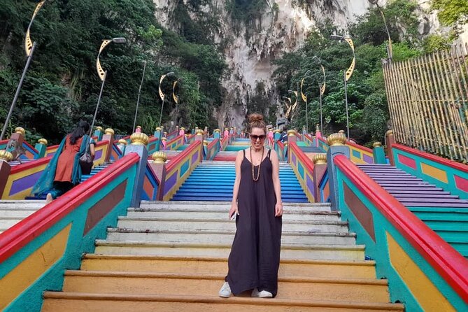 Malaysia's Countryside & Batu Caves Tour - Batik CHONG (East Coast Batik): a fabric art factory visit