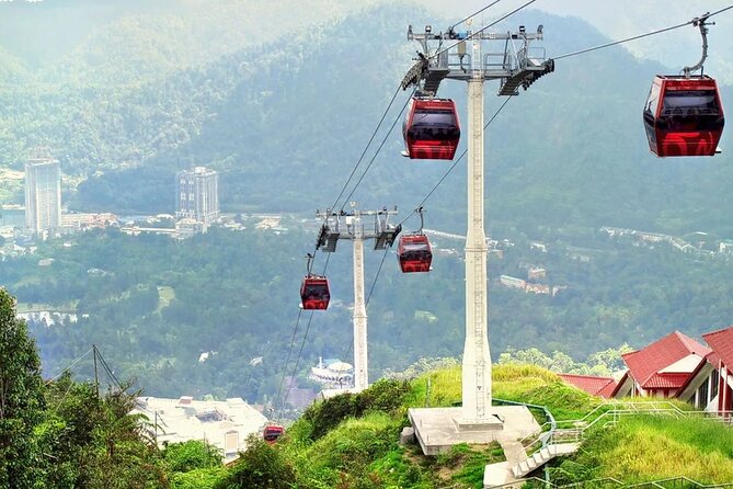 One Day Genting Highland Tour from Kuala Lumpur with Cable Car - Genting Highlands indoor theme park: how to use your free time