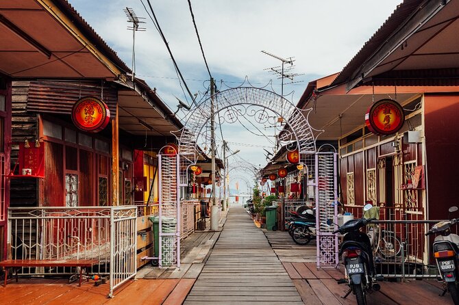 Penang City Private Half Day Tour (5 hours) - Coffee Tree and Crown Pewter: white coffee, tea, and a craft demo