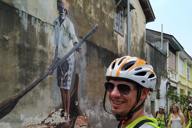 Penang George Town All-In-One Heritage Tour By Bicycle & Trishaw (Metro Bike) - Fort Cornwallis and Lebuh Aceh: colonial defense meets historic travel routes