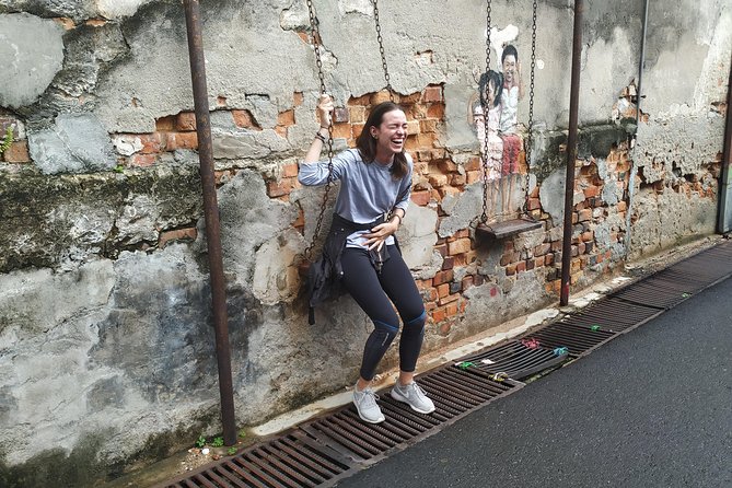 Penang George Town All-In-One Heritage Tour By Bicycle & Trishaw (Metro Bike) - Bicycles and trishaws: who should choose what