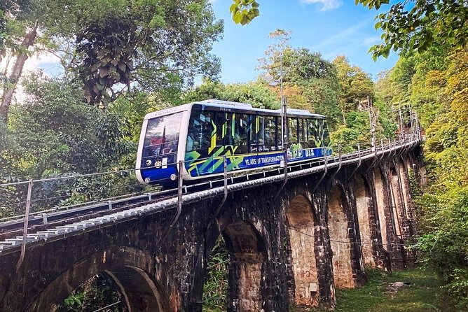 Penang Nature Escape: Penang Hill, Botanical Gardens & Ferringhi - Georgetown pickup and private transport: the smooth part of the day